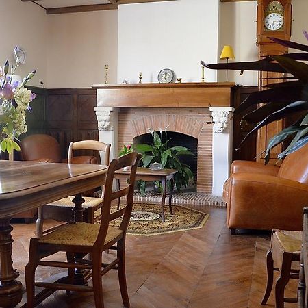 Le Vieux Noyer Bed & Breakfast Saint-Maurice-de-Tavernole Eksteriør bilde